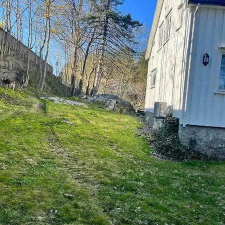 Sagestua V/nidelva I Grimstad - Laksefiske Sone 3 Casa vacanze Grimstad (Aust-Agder)